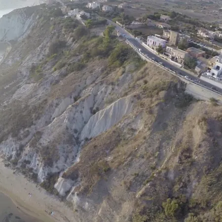 Hotel Scala Dei Turchi 4*
